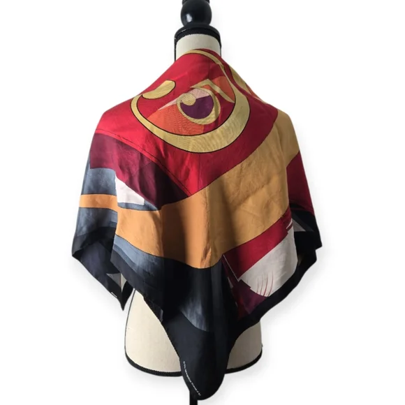 Vintage Metropolitan Museum Of Art "I Saw the Figure 5" Silk Scarf - Picture 4 of 12